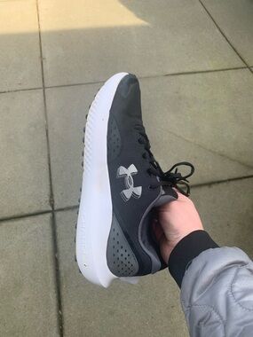 Under Armour Black & White Men's spikeless golf shoes